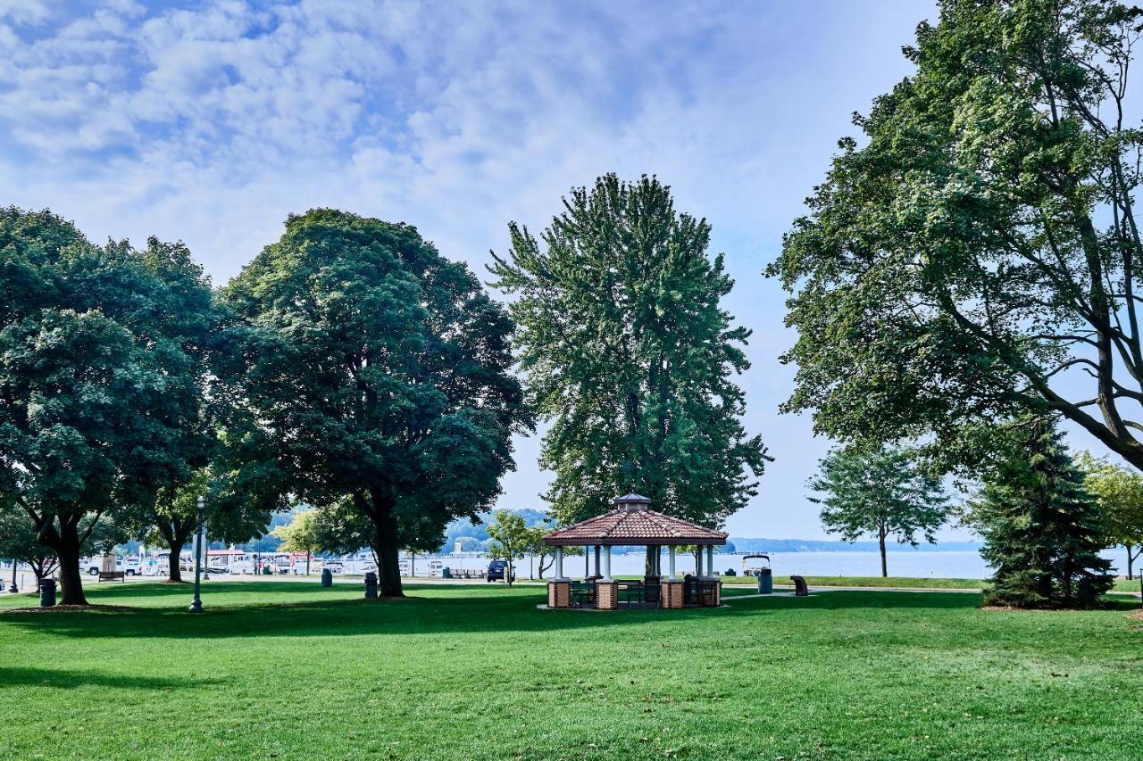 The Cove Of Lake Geneva Exterior foto